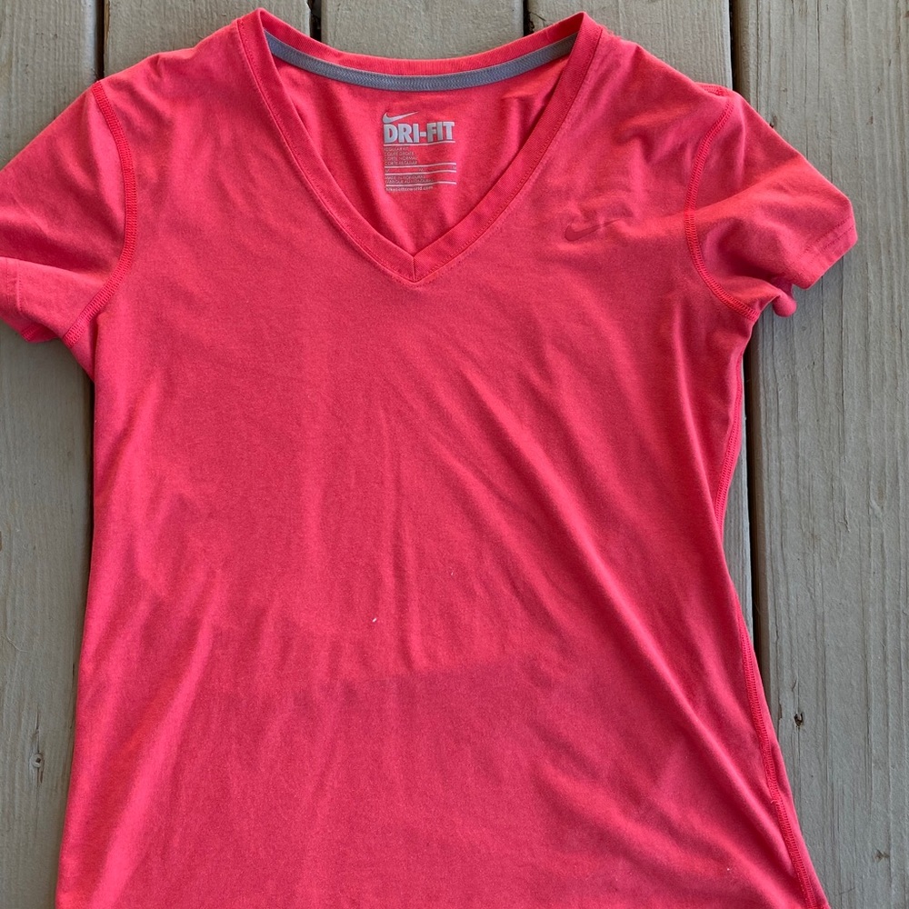 Nike Dri Fit Regular Fit Shirt